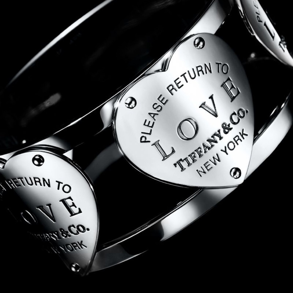 RARE Return to Love Tiffany & Co. Hinged Bangle Sterling Silver 💙